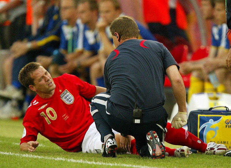 美国横扫瑞典，萨拉赫带队取胜