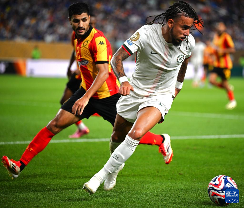 切尔西保持不败，淘汰赛希望仍存