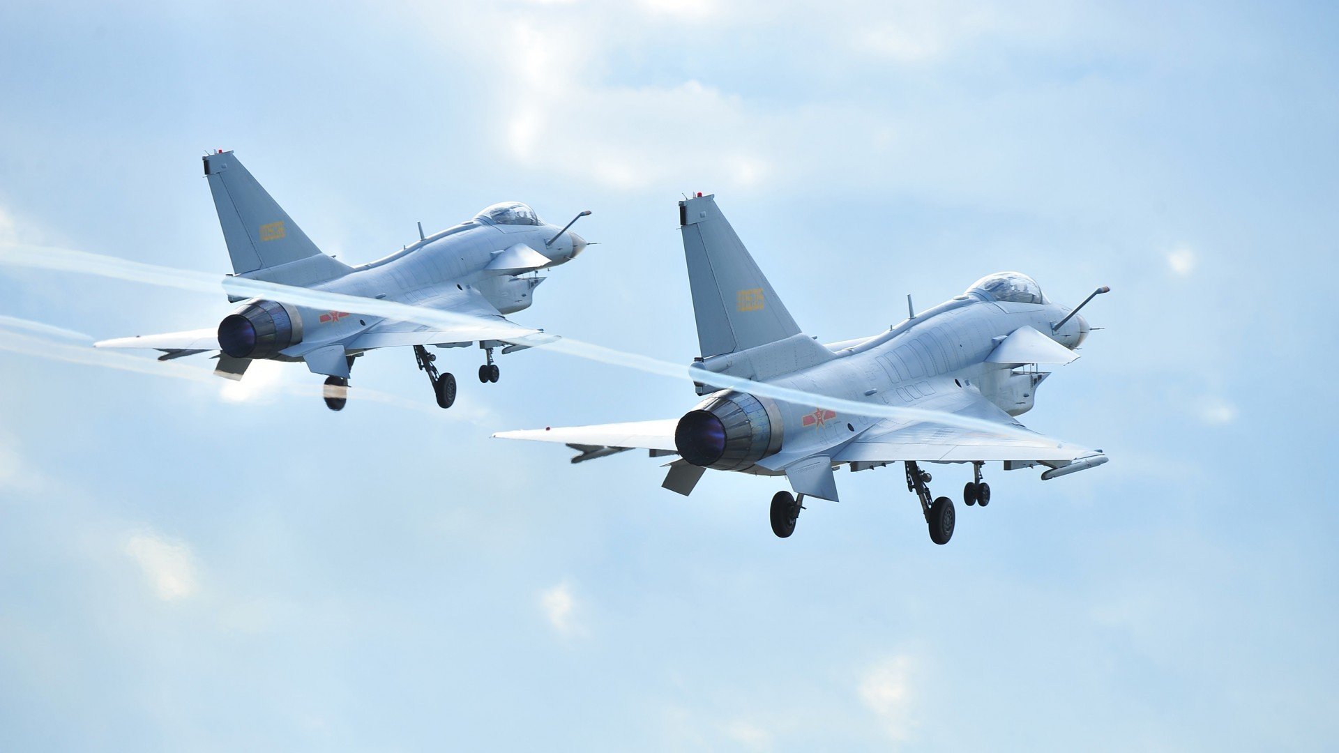 那晚的雨和风笛声