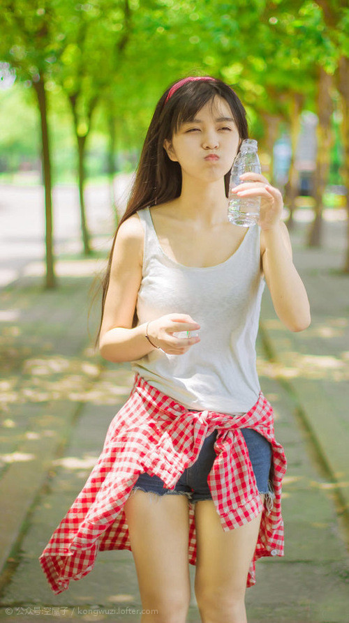 活化石的肌肉线条，C罗用持续杀伤，撞击英超宇宙的物理规律