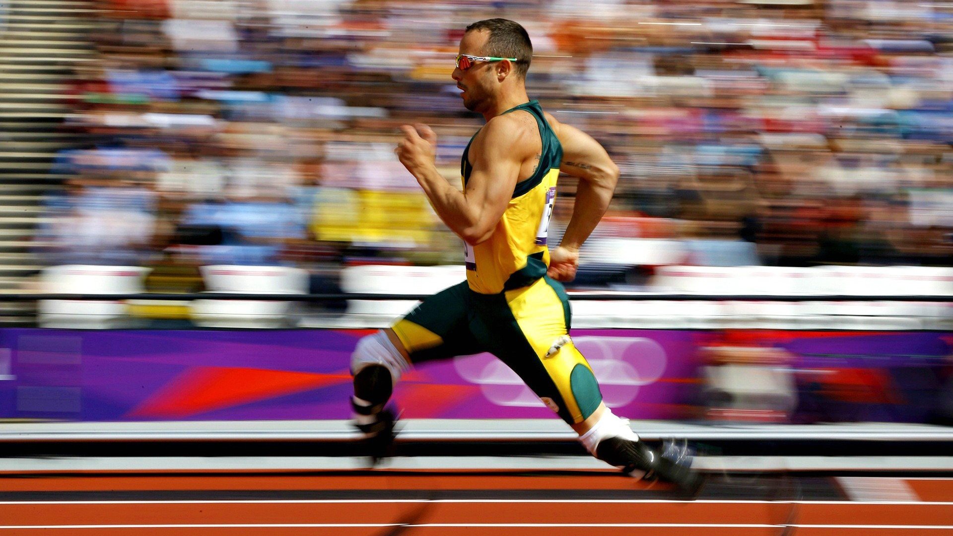 绿茵场上的冰与火之歌，阿克一鸣惊人，爱尔兰铁骑碾碎红军不败神话