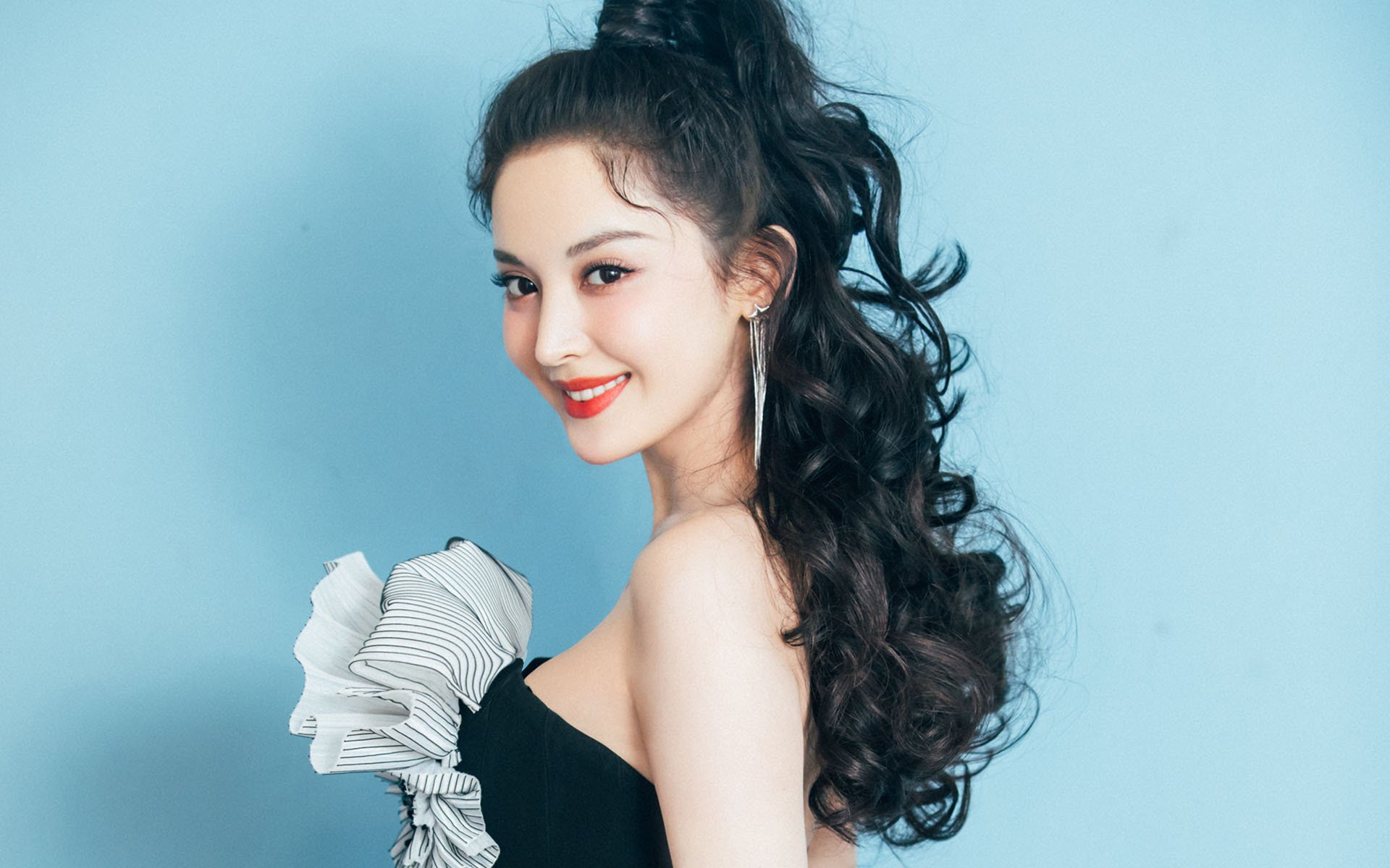 蜂毒蔓延与王者觉醒，黄蜂强行破防者，小贾伦在世界排名暗战中接管比赛