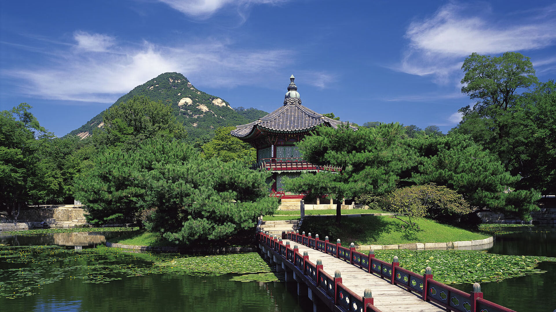 新王当立与铁壁森严,欧洲足球秩序正在被两种新势力改写