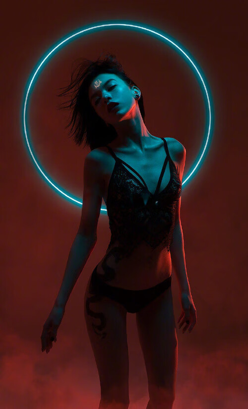 37，数字跃过两片球场，我们终将穿过同一片荆棘