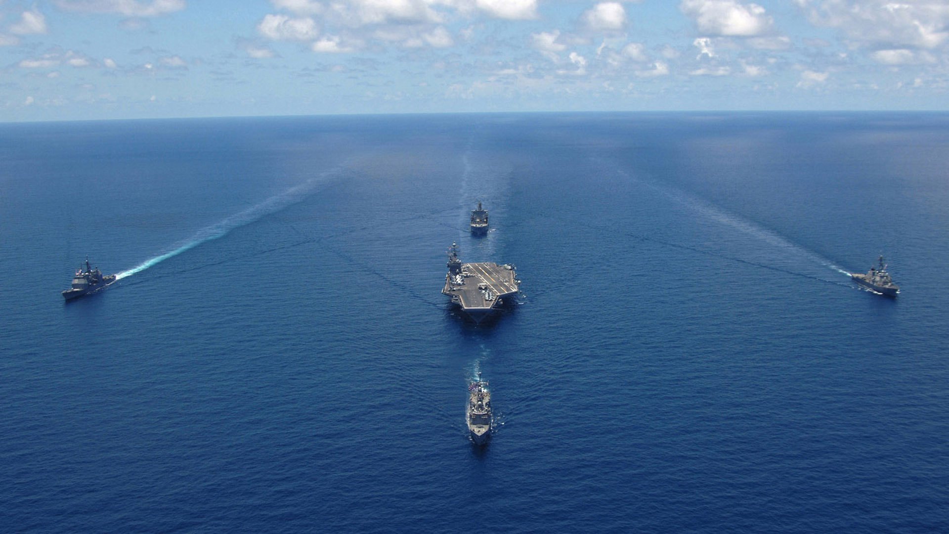 当欧冠决赛在篮球场上演，芬兰用连续得分风暴压制澳大利亚